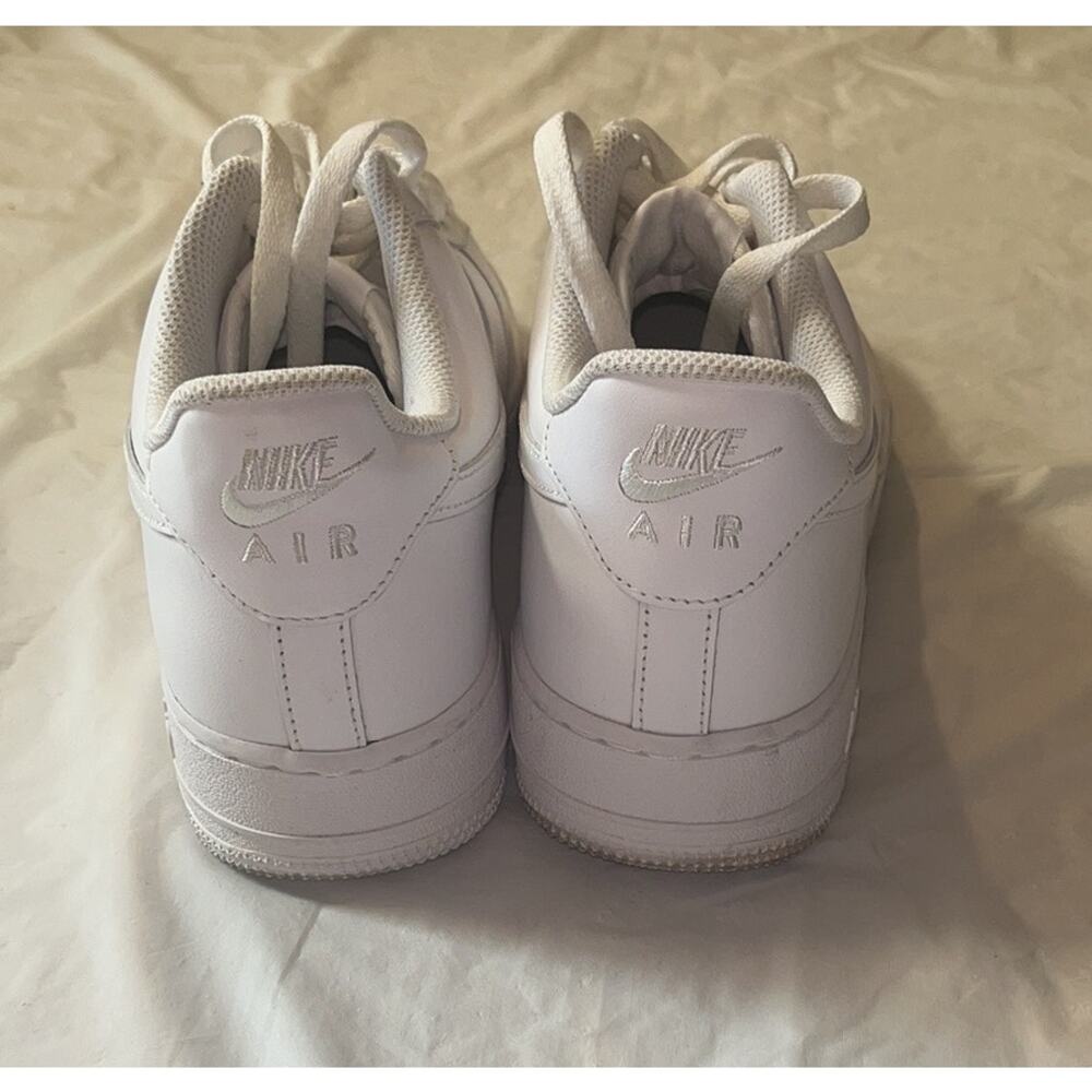 Nike Air Force 1 '07 Low Triple White Sneakers CW2288-111 Men White Leather 10.5 - Picture 4 of 10